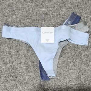 Calvin Klein Thong 3 Pack Womens XL